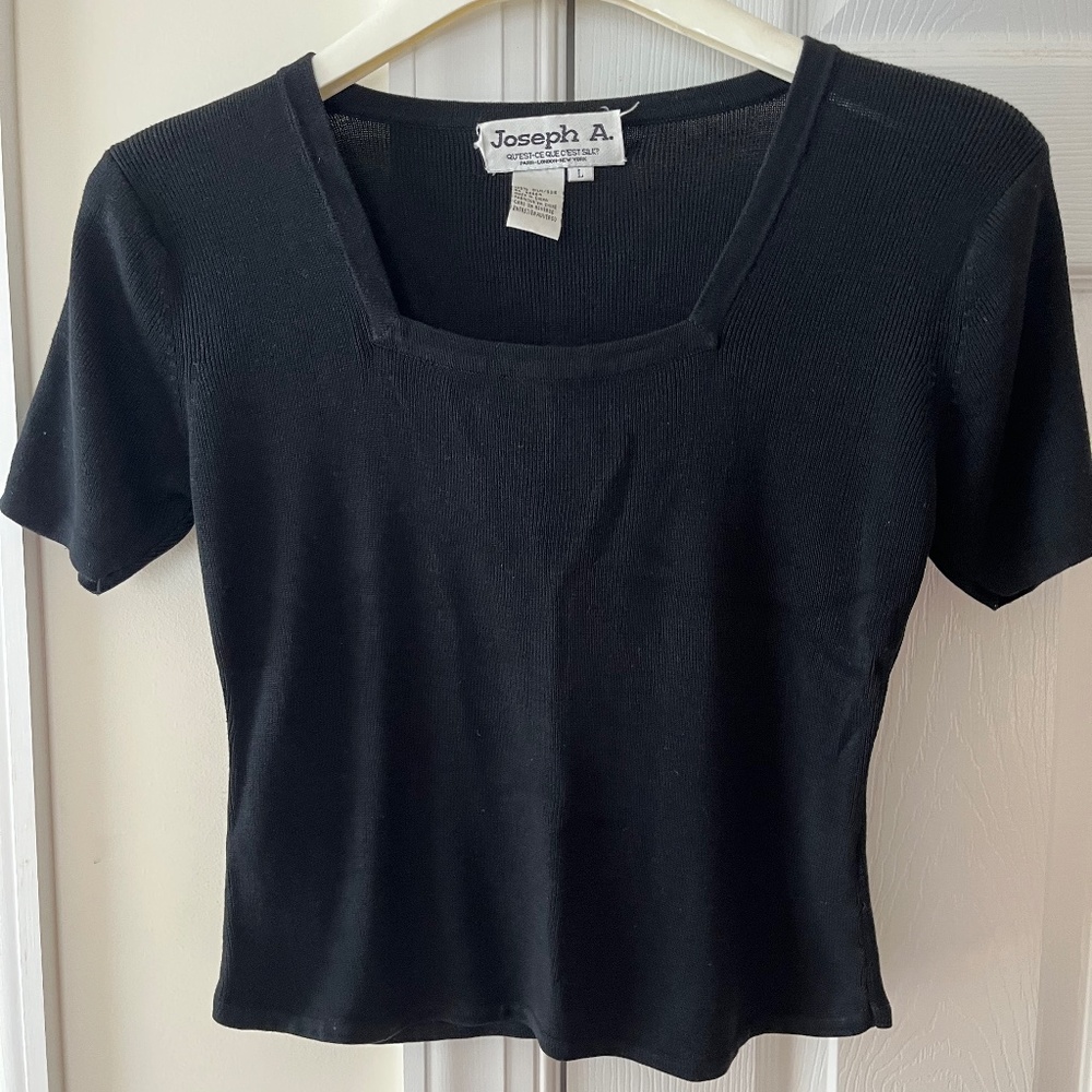 Joseph A. QUEST-CE QUE Black Short Sleeve Sweater, L